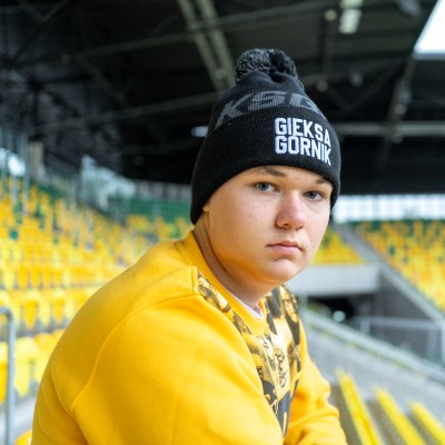 CZAPKA POMPON GIEKSA GÓRNIK