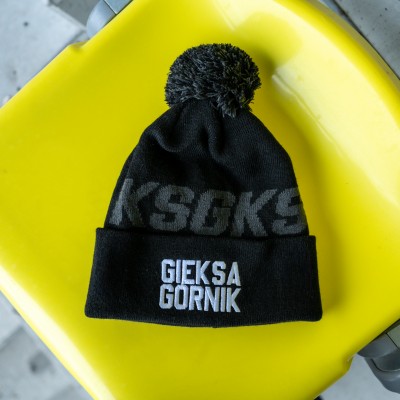 CZAPKA POMPON GIEKSA GÓRNIK